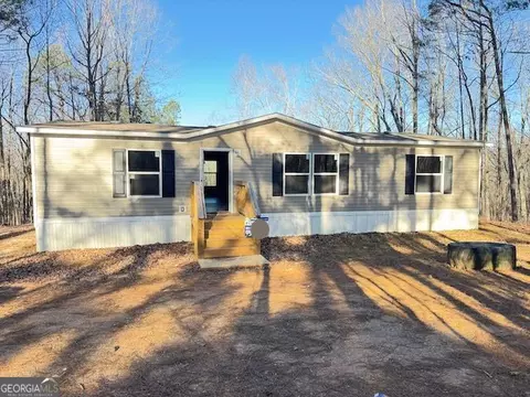 Exterior - 300 Dug Down Rd, Buchanan, GA 30113 photo 2 of 2