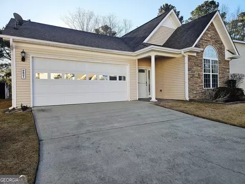 9821 Reflections Dr, Villa Rica, GA 30180
