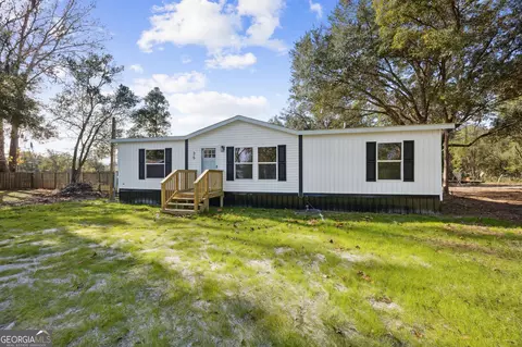 35 Sixth St, Folkston, GA 31537