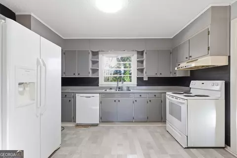 Kitchen - 83 Irene St, Toccoa, GA 30577 photo 1 of 1