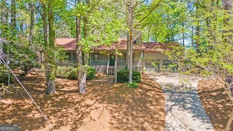 255 White Pines Dr, Alpharetta, GA 30004
