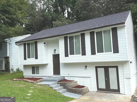 1223 Muirfield Dr, Stone Mountain, GA 30088