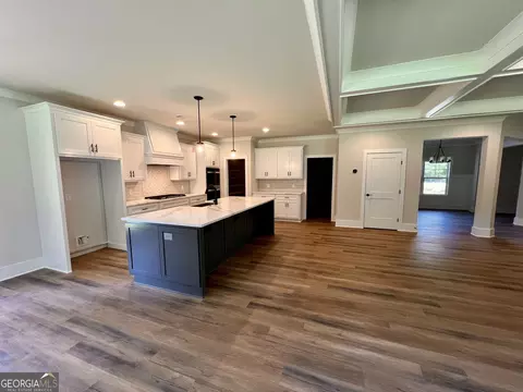 Kitchen - 865 Elder Dr, Jefferson, GA 30549 photo 7 of 15