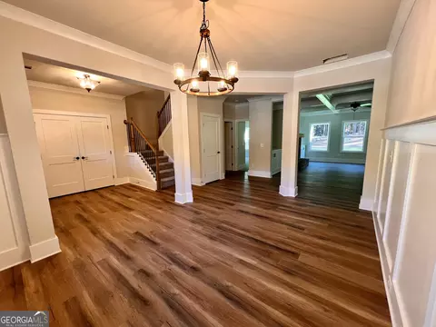 Entry Way - 865 Elder Dr, Jefferson, GA 30549 photo 3 of 8