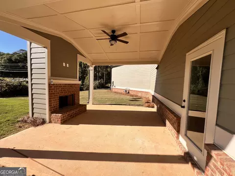 Exterior - 865 Elder Dr, Jefferson, GA 30549 photo 4 of 7