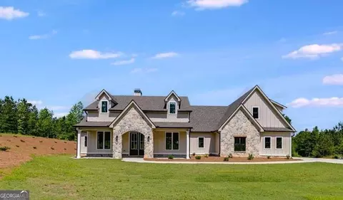 1575 Bethesda Church Rd, Carrollton, GA 30117