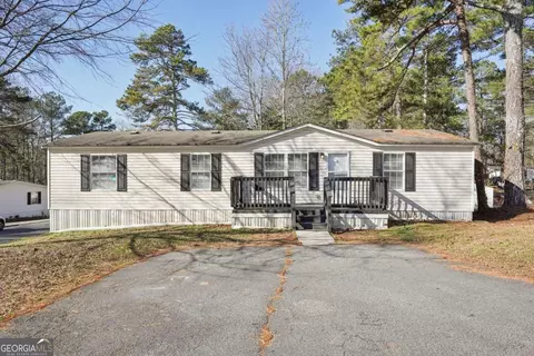 31 Pine Burr Dr, Kennesaw, GA 30152