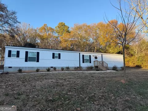 136 Pine St, Danielsville, GA 30633