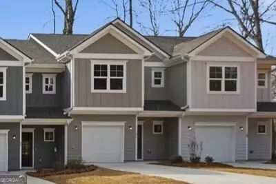 57 Wright St #68, Lavonia, GA 30553