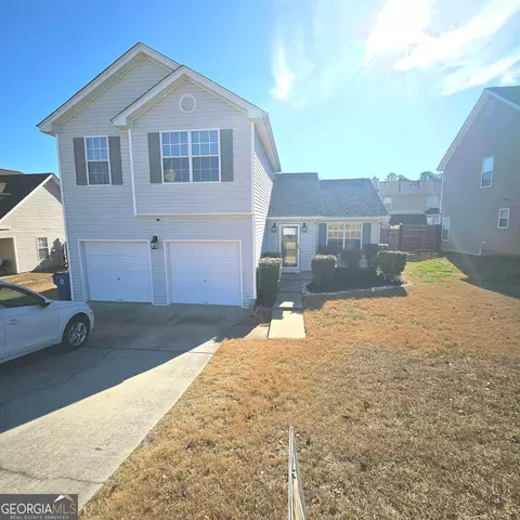 1278 Labrador Ln, Riverdale, GA 30296