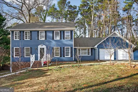 4673 Arrowhead Trl SW, Lilburn, GA 30047