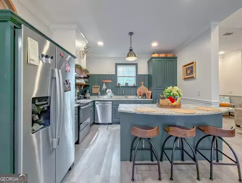 Kitchen - 100 Robin, Bainbridge, GA 39817 photo 4 of 7