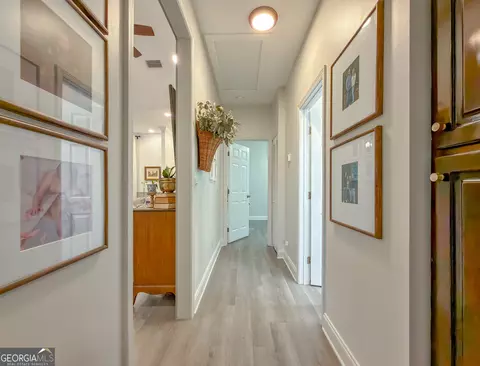 Entry Way - 100 Robin, Bainbridge, GA 39817 photo 9 of 10