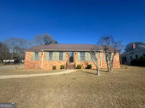 301 Church, Vienna, GA 31092