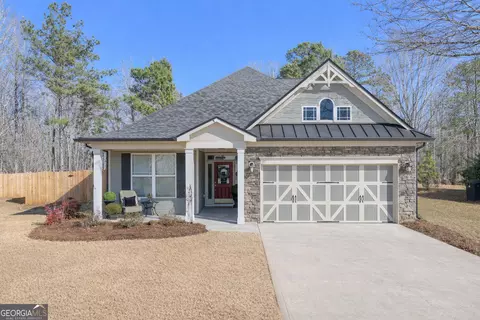 18 Stone Ct, Newnan, GA 30265