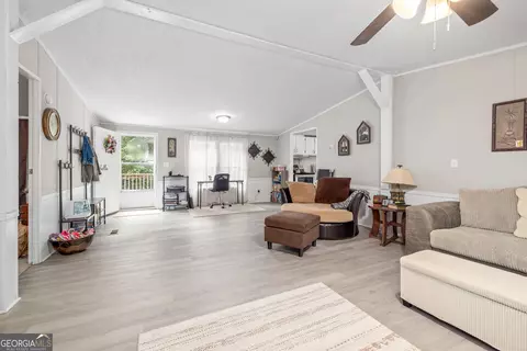 126 Loggins Trl, Commerce, GA 30529 photo 10