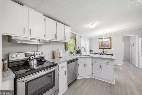 126 Loggins Trl, Commerce, GA 30529 photo 12