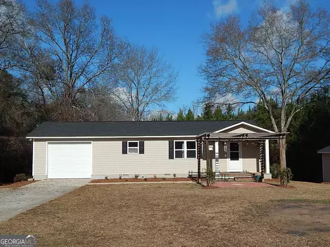 632 Beverly Rd, Fort Valley, GA 31030