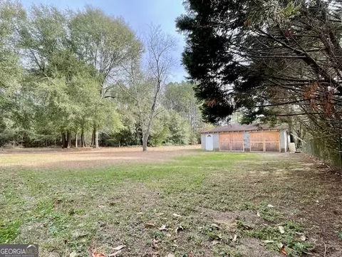 Exterior - 428 Riverview St, Millen, GA 30442 photo 1 of 6