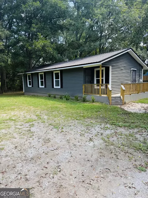 104 Blackberry Ln, Eatonton, GA 31024