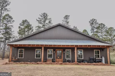 580 I B Howard Rd, Williamson, GA 30292
