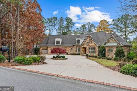 1991 Club Dr, Greensboro, GA 30642