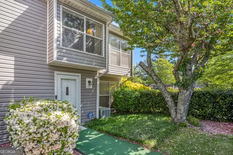 105 Governors Dr, Forest Park, GA 30297