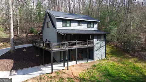 161 Sunrock Mountain Rd, Blue Ridge, GA 30513