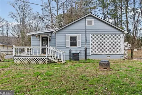 80 Jones St, Jasper, GA 30143