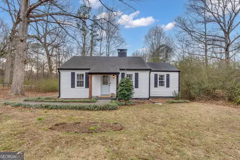 69 Bailey Dr, Newnan, GA 30263