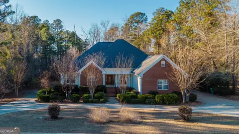 231 Greystone Dr, Milledgeville, GA 31061