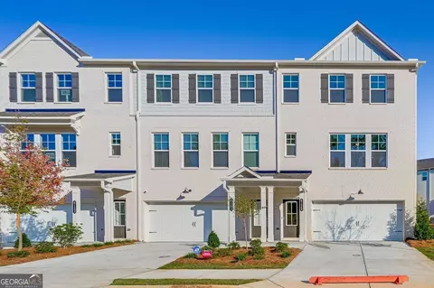327 Dresden Cir, Tucker, GA 30084
