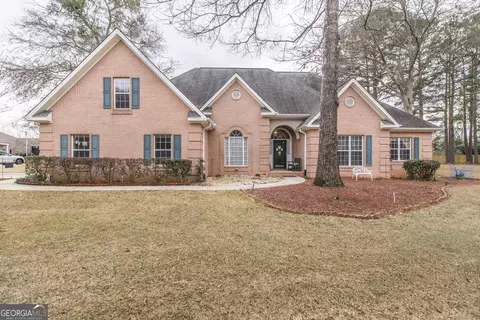 100 Briarmoor Dr, Warner Robins, GA 31088