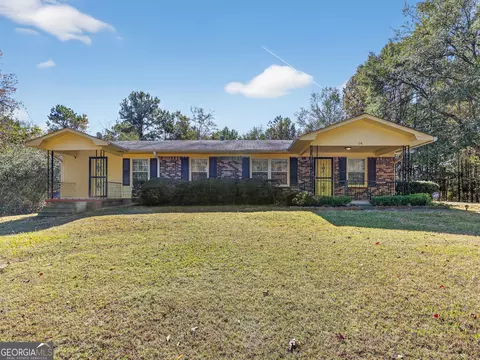 154 Parks Aly, Greenville, GA 30222