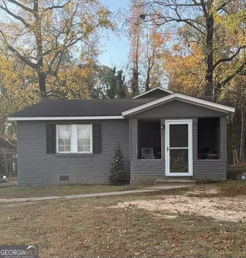59 Berry Ave, Newnan, GA 30263