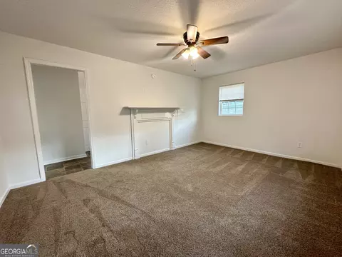 Living - 122 Forest Ave, Commerce, GA 30529 photo 1 of 2