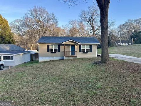 Exterior - 122 Forest Ave, Commerce, GA 30529 photo 1 of 2