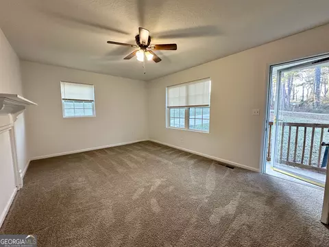 Living - 122 Forest Ave, Commerce, GA 30529 photo 2 of 2
