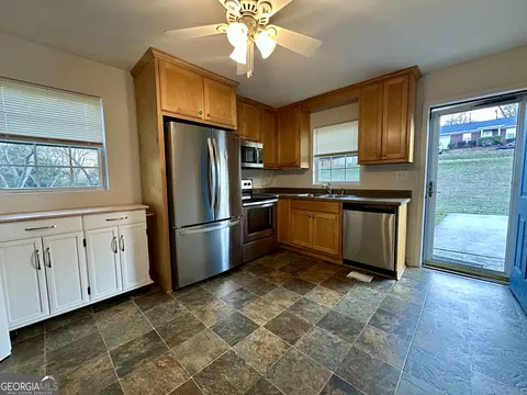 Kitchen - 122 Forest Ave, Commerce, GA 30529 photo 1 of 3