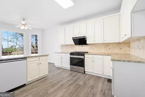 2565 River Summit Dr, Duluth, GA 30097 photo 12