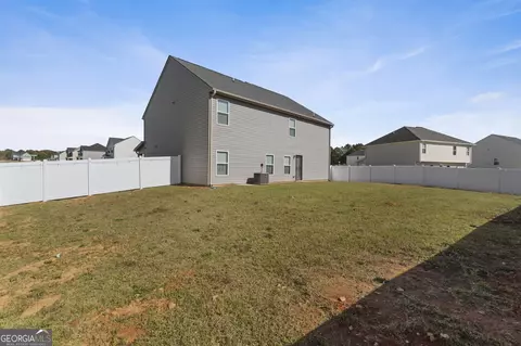Exterior - 321 Kirts Rdg, Jackson, GA 30233 photo 2 of 6
