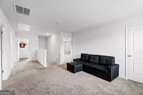 Entry Way - 321 Kirts Rdg, Jackson, GA 30233 photo 6 of 12