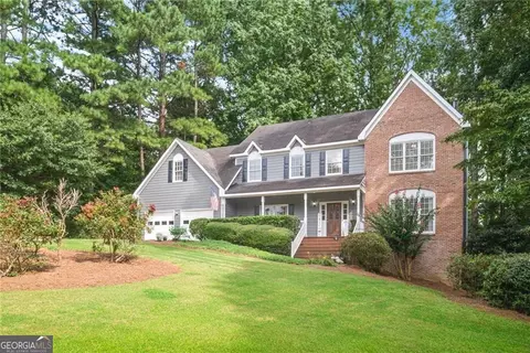 1080 Pebble Bend Dr, Grayson, GA 30017