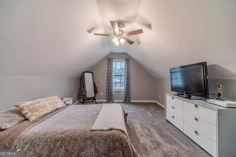 Bedroom - 149 Peak Ct, Winder, GA 30680 photo 8 of 9