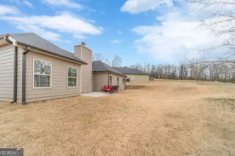 Exterior - 149 Peak Ct, Winder, GA 30680 photo 4 of 5