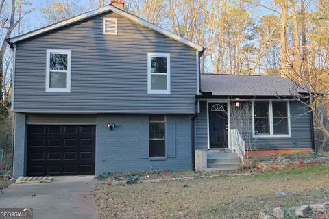 5128 Galbraith Cir, Stone Mountain, GA 30088