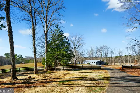 Exterior - 440 448 Kimbrough Rd, Lagrange, GA 30240 photo 13 of 21