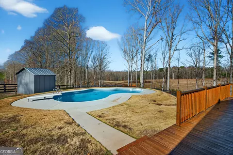 Exterior - 440 448 Kimbrough Rd, Lagrange, GA 30240 photo 18 of 21