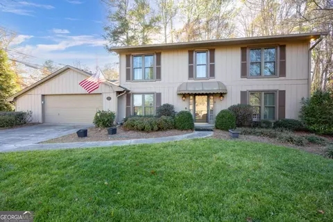 131 Indian Hills Ct, Marietta, GA 30068