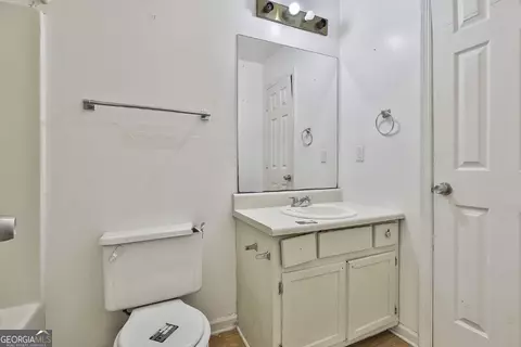 Bath - 440 Freestone Dr, Newnan, GA 30265 photo 3 of 3